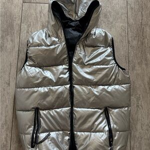 Womens  Silver Puffer Vest